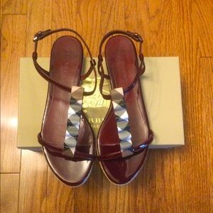 BURBERRY Patent Leather Espadrille